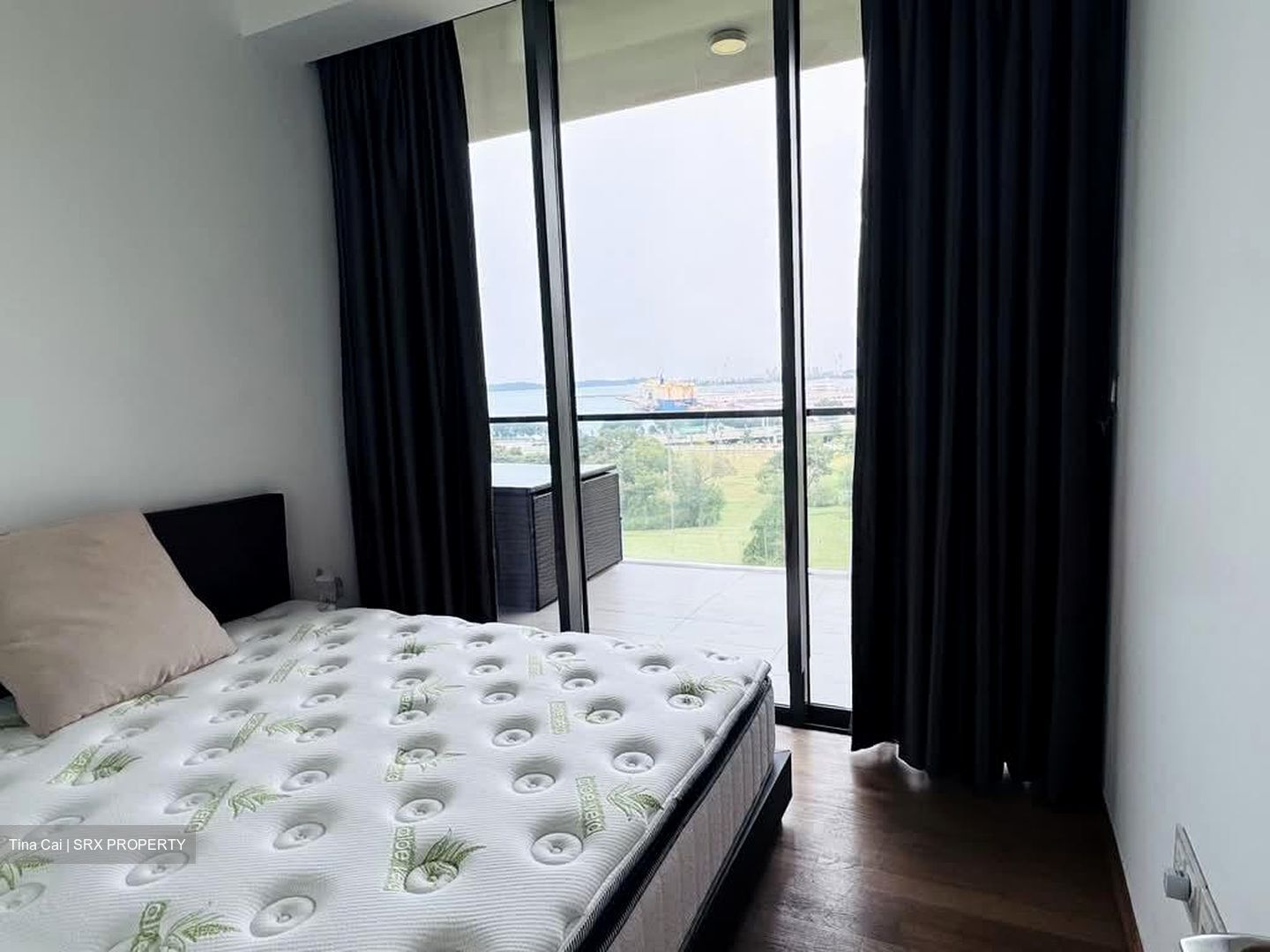 Marina One Residences (D1), Apartment #558573071
